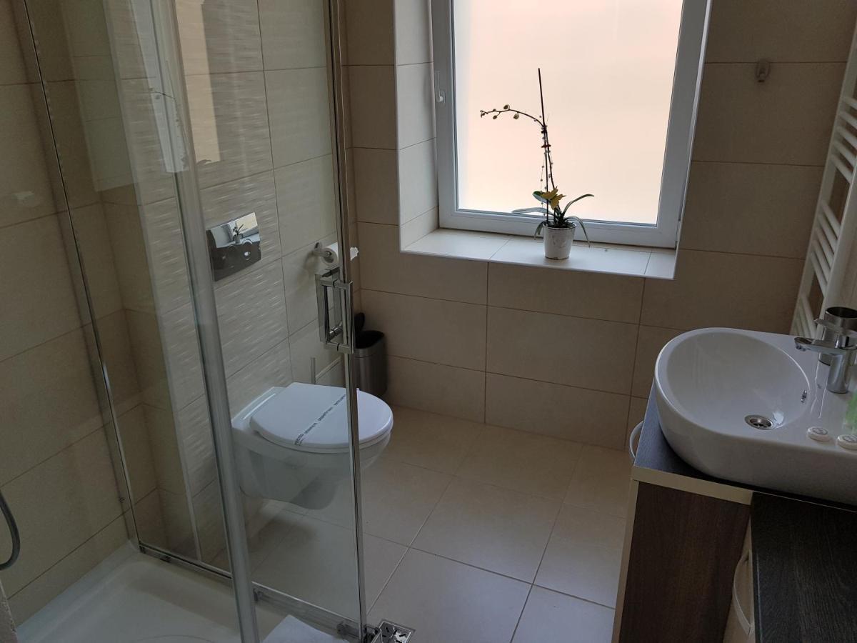 Resita Residence Sauna Apartment Eksteriør billede